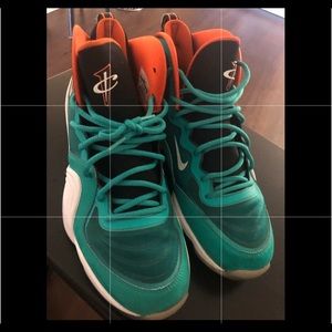 Nike dolphin penny vs